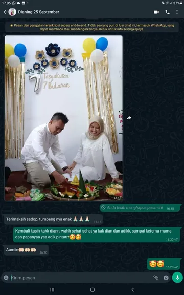 Tangkapan layar WhatsApp: tumpeng Sedop untuk syukuran tujuh bulanan, pelanggan berterima kasih